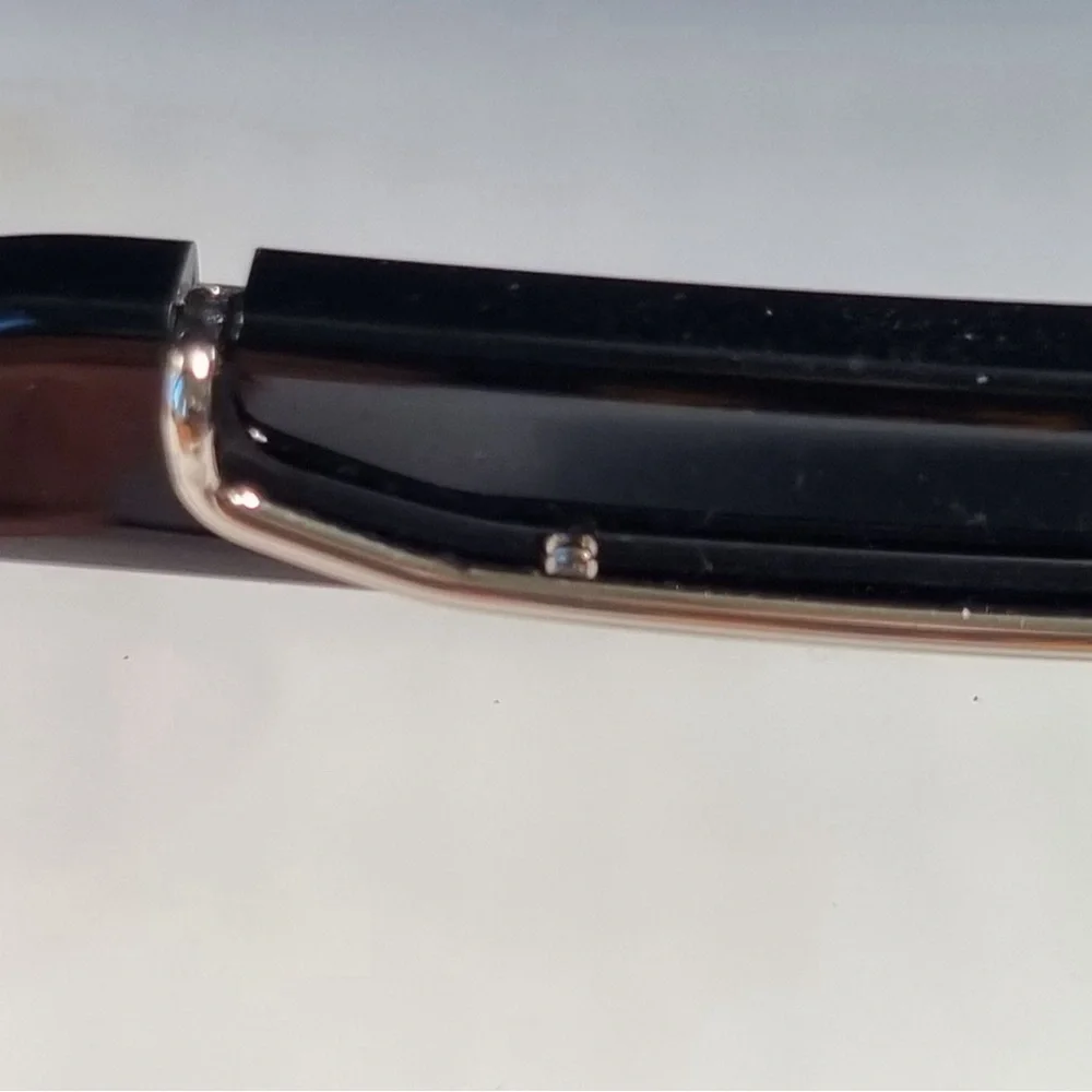 Tom Ford Rellen - Picture 9 of 17